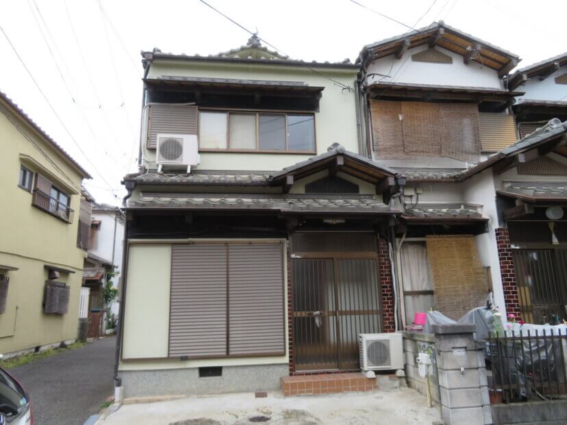 黒茶屋町貸家