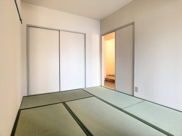 和室5.4帖ございます。
